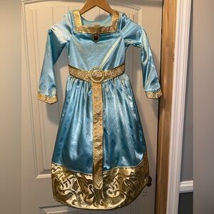 Disney’s ~ Dress Up or Costume ~ Frozen Character ~ Perfect Condition ~ Size 5/6